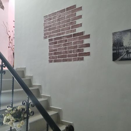 Shatell Tbilisi Buitenkant foto