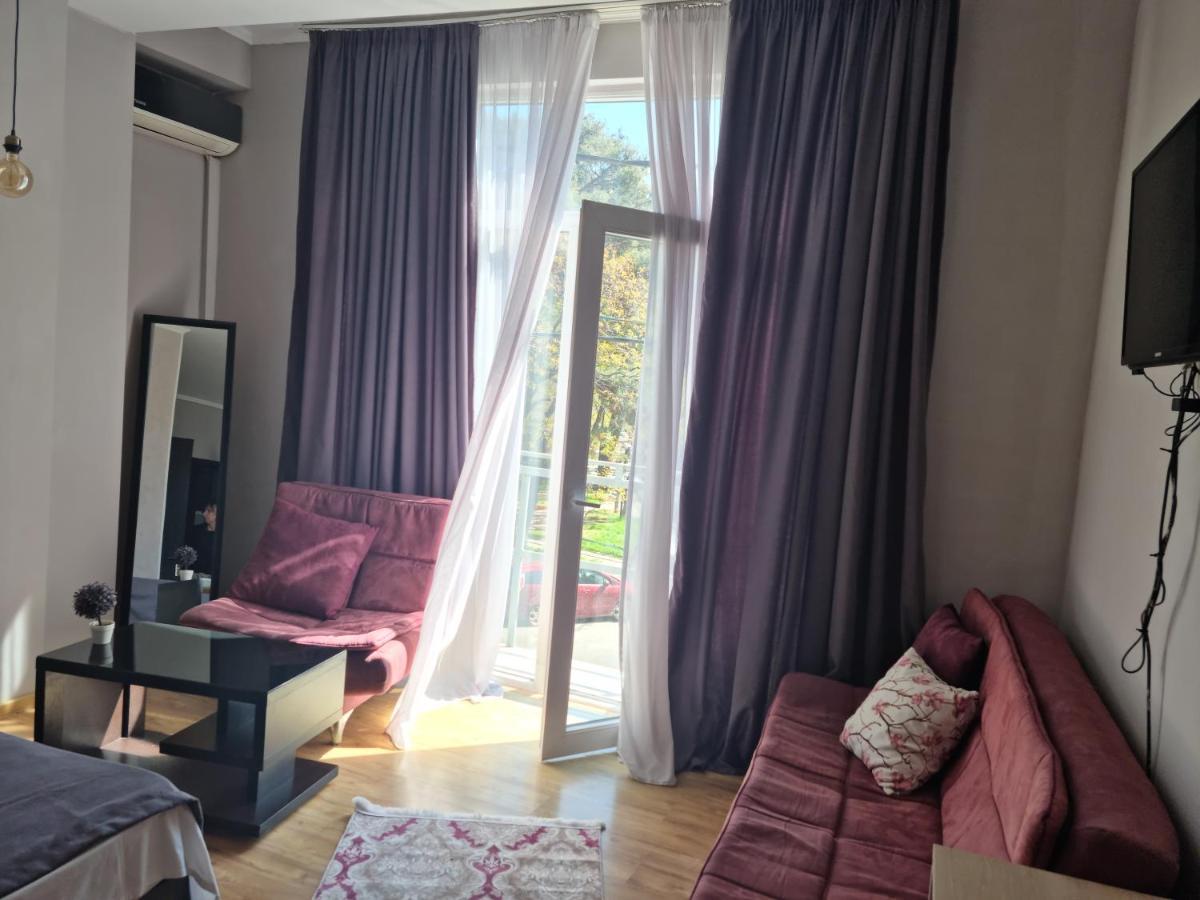 Shatell Tbilisi Buitenkant foto