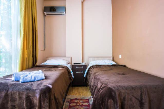 Shatell Tbilisi Buitenkant foto